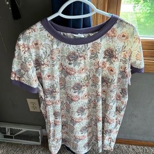 LulaRoe 2xl shirt